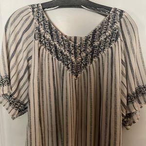 Women’s peasant style top